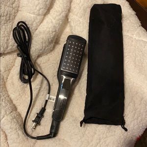 Infiniti Con air straightener